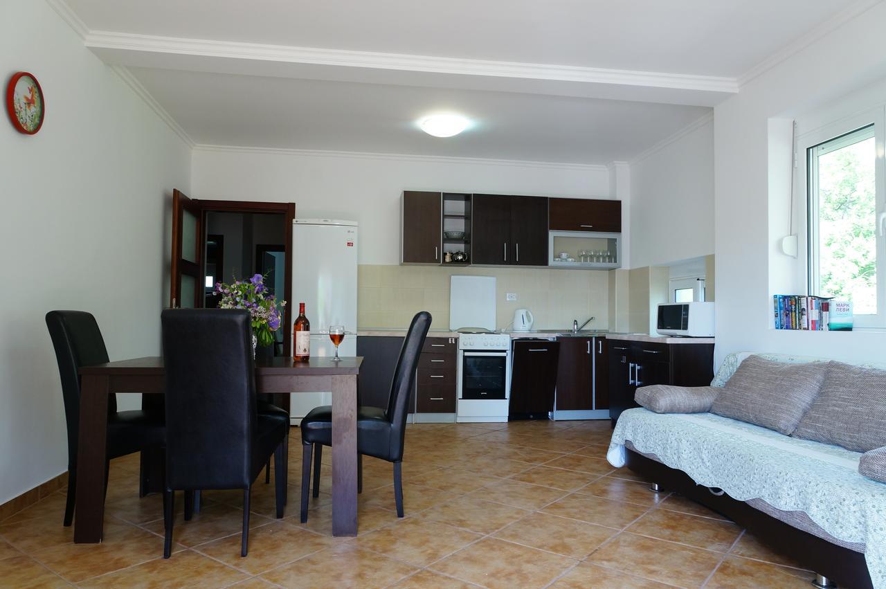 Apart Hotel Forte Roses Montenegro KO Buljarica Petrovac na moru Exterior foto
