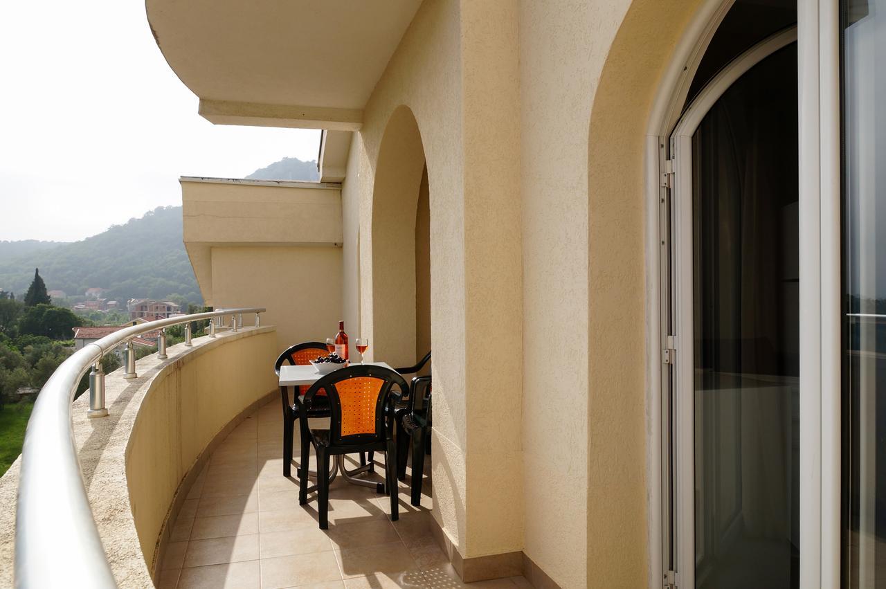 Apart Hotel Forte Roses Montenegro KO Buljarica Petrovac na moru Exterior foto